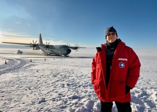 Erik Blaufuss (above) and Rachel Procter-Murphy (below) at South Pole station, Antarctica this past season (Dec 2025 - Feb 2026) Credit: E. Blaufuss